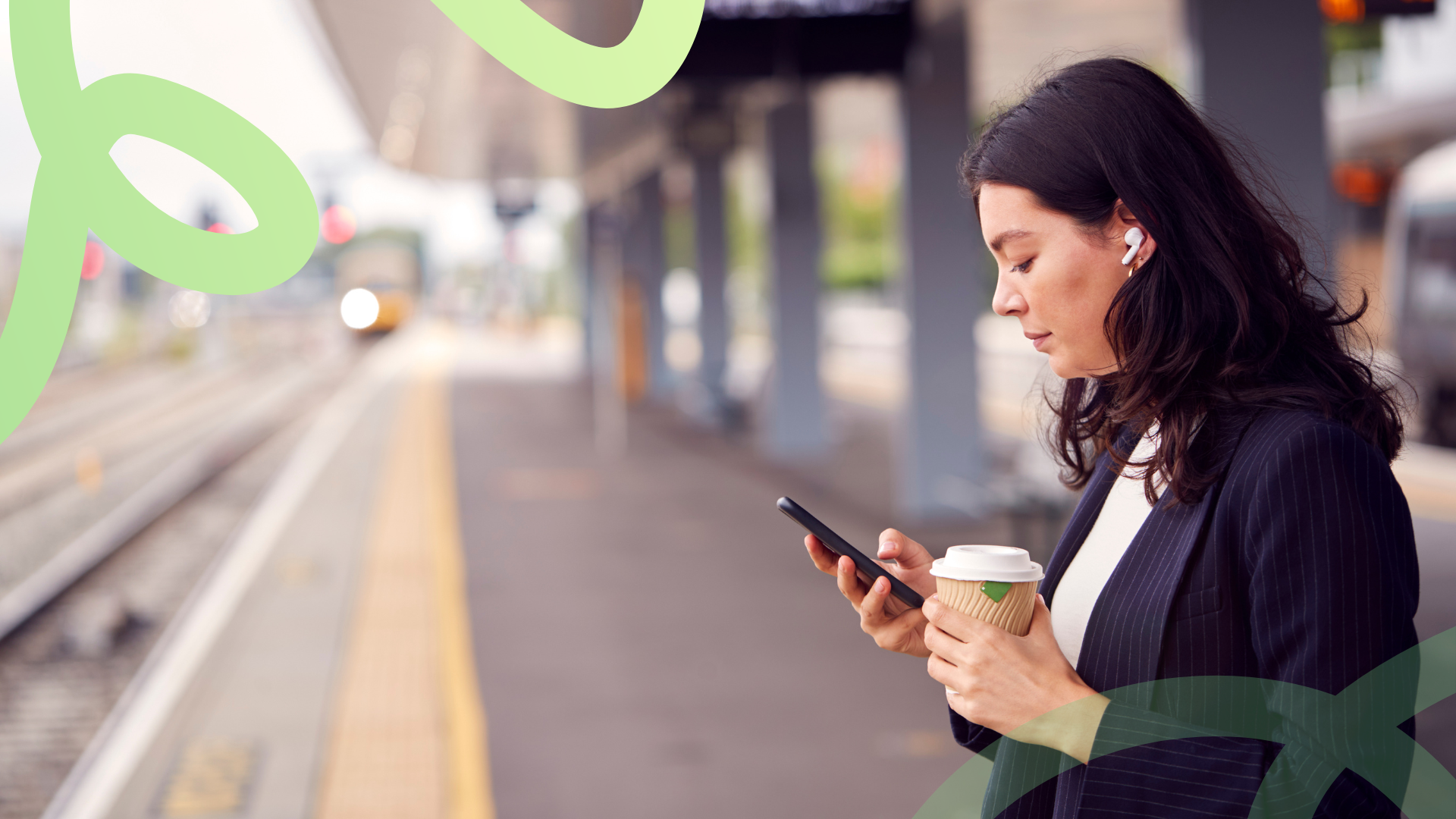 Best marketing podcasts of 2025 