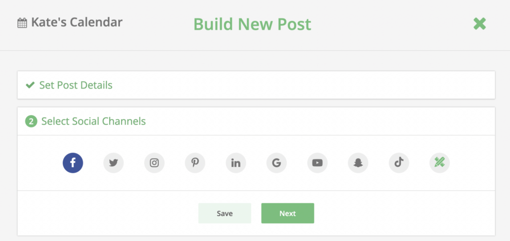 Select social media channels in Loomly
