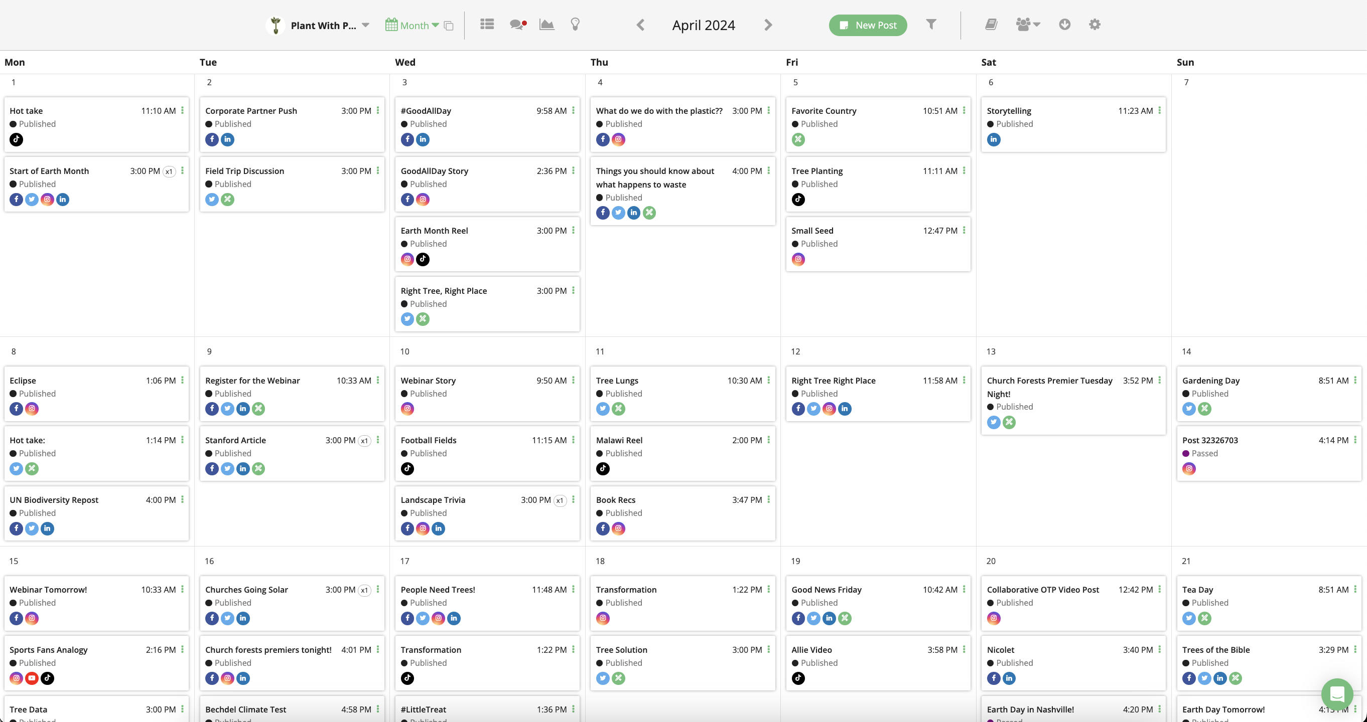 Loomly social media calendar example